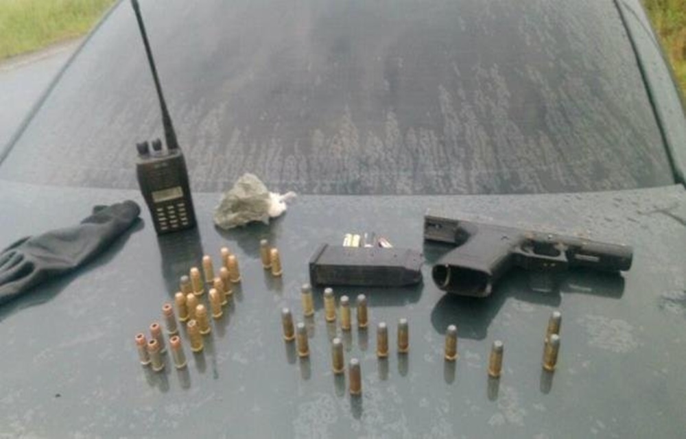 Ir para  <p>Um dos maiores assaltantes de bancos do Rio Grande do Sul foi preso na manh&atilde; desta ter&ccedil;a-feira durante o cerco da Brigada Militar (BM) a um<a...